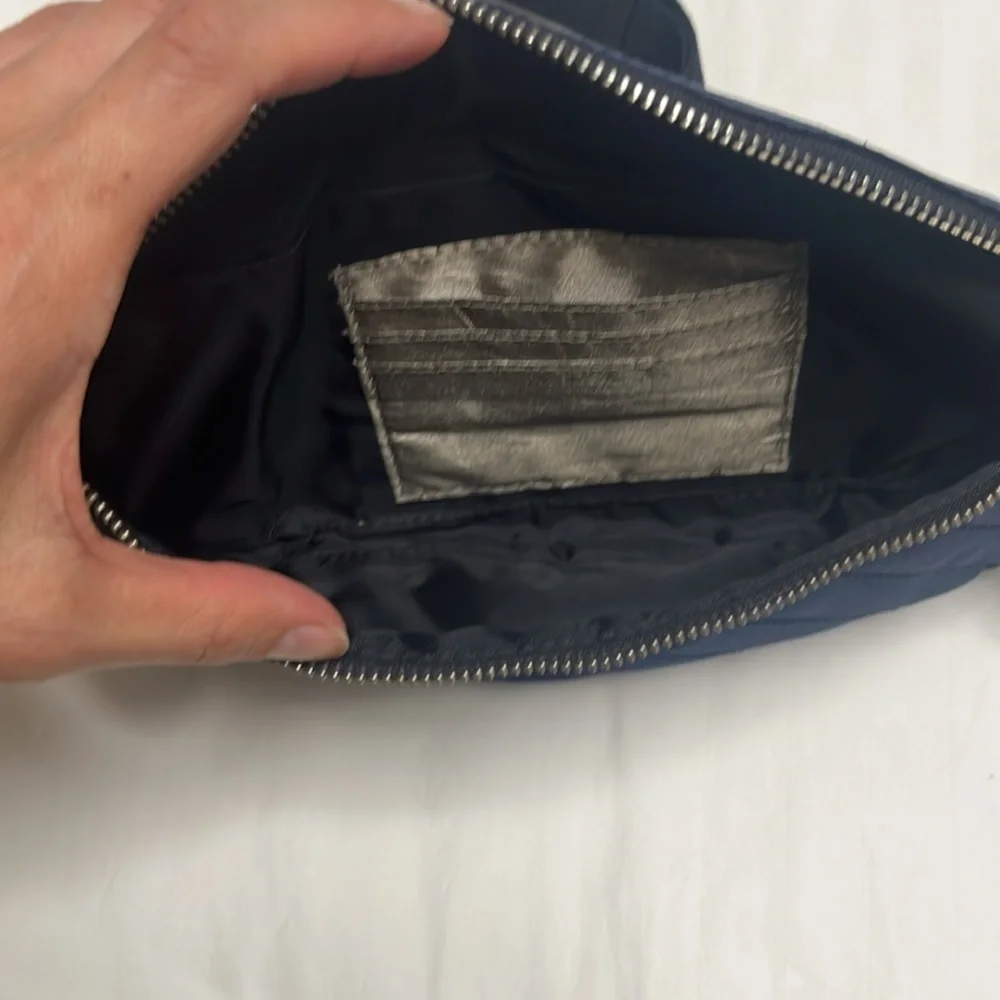 Athlete navy bum sling crossbody bag - Picture 4 of 7